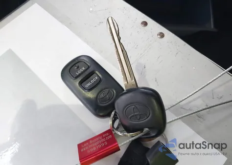 2005 Toyota Corolla S from USA, damaged, VIN 1NXBR32E25Z488632